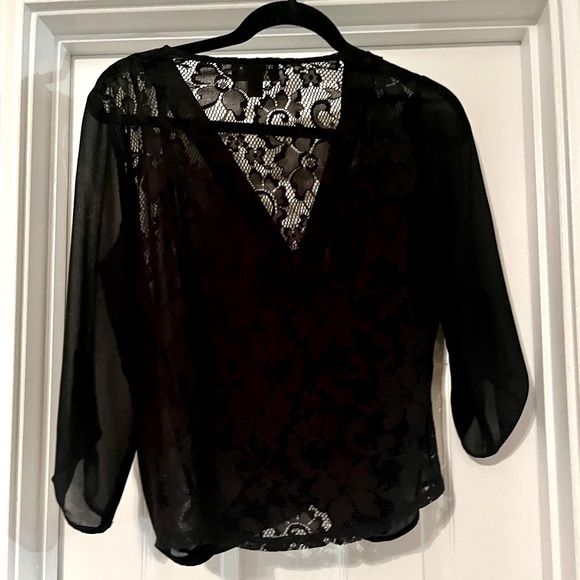 Blouse - Picture 3 of 3